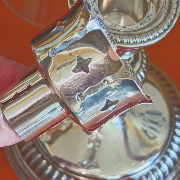 Pair of Birks Sterling Silver Candle Holders with Hurricane Shades - Picture 5 of 12